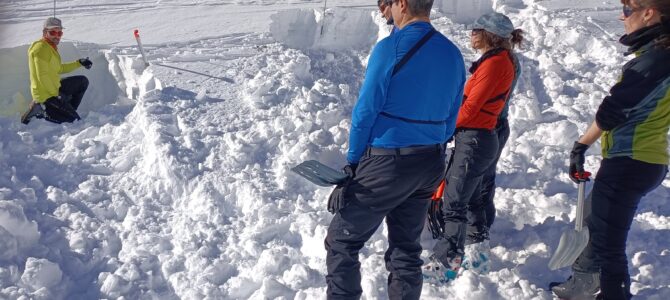 Jornada de Seguretat i Rescat en Allaus